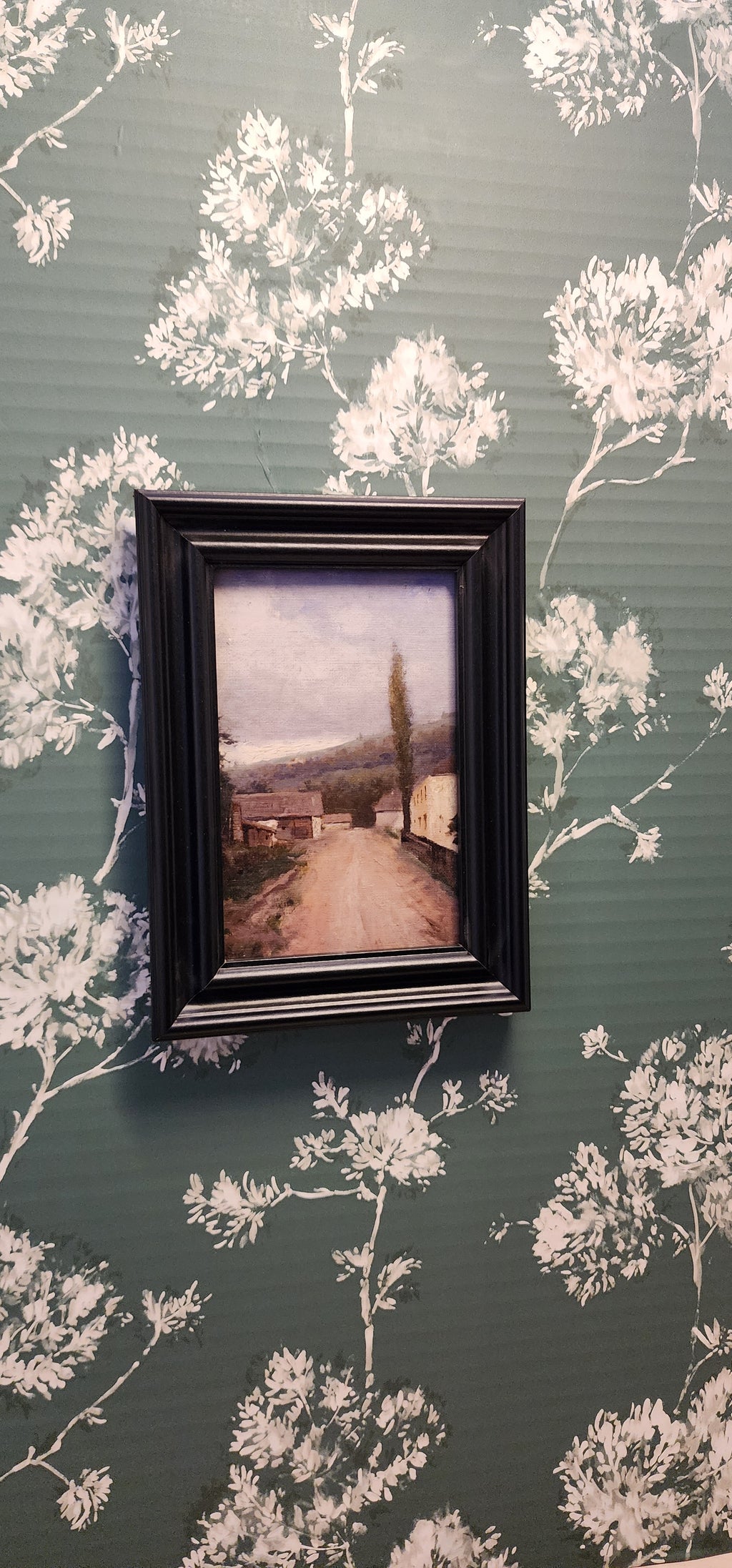 Tuscany Road Plug-In Portrait Frame