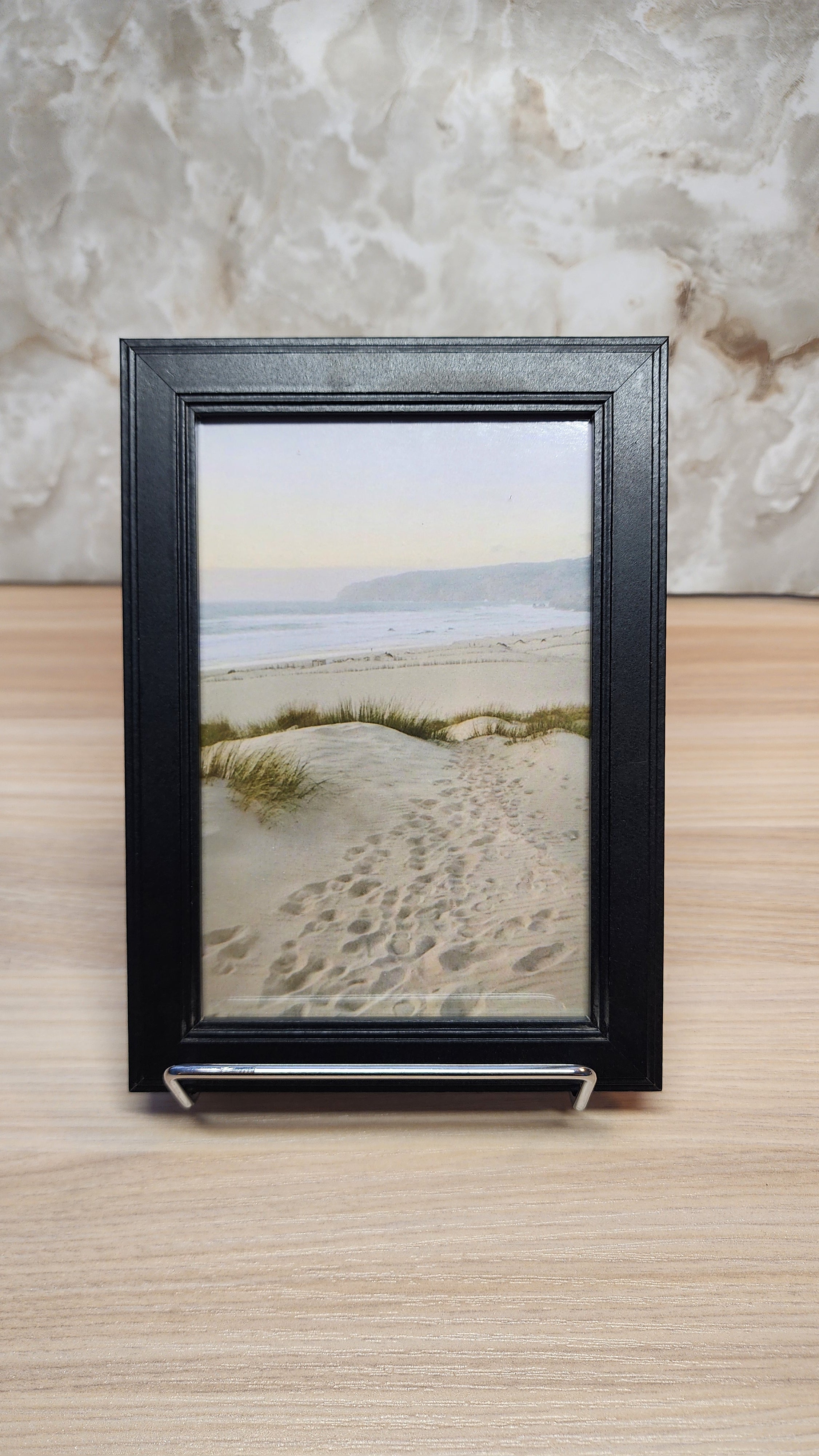 Sandy Dunes Black Frame